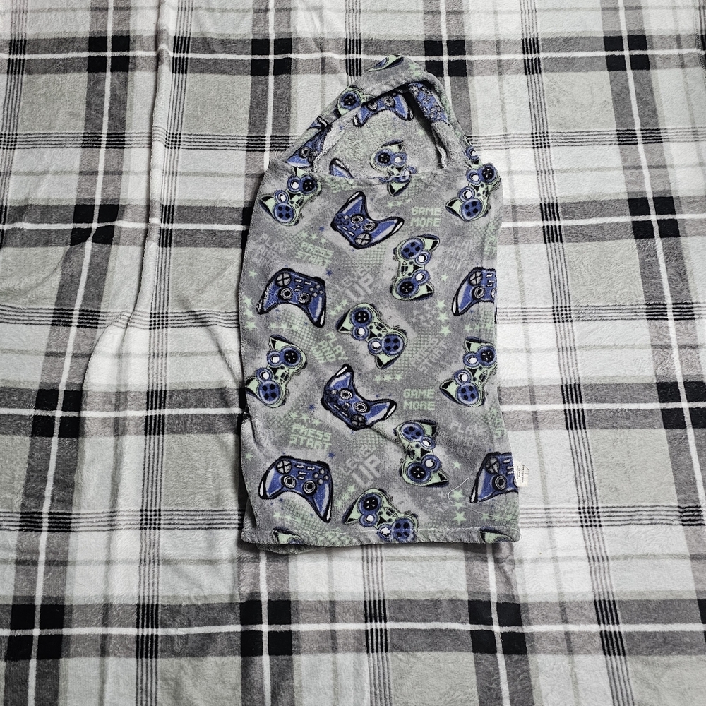 EUC Comfort Bay Hooded Kids' Throw